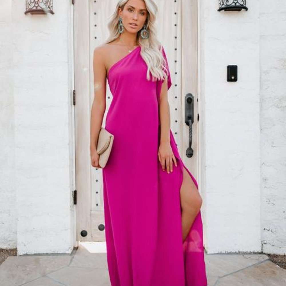 Fuchsia one-shoulder Maxi Dress